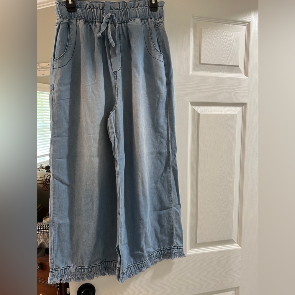 Zenana Size Medium paper bag waist pants